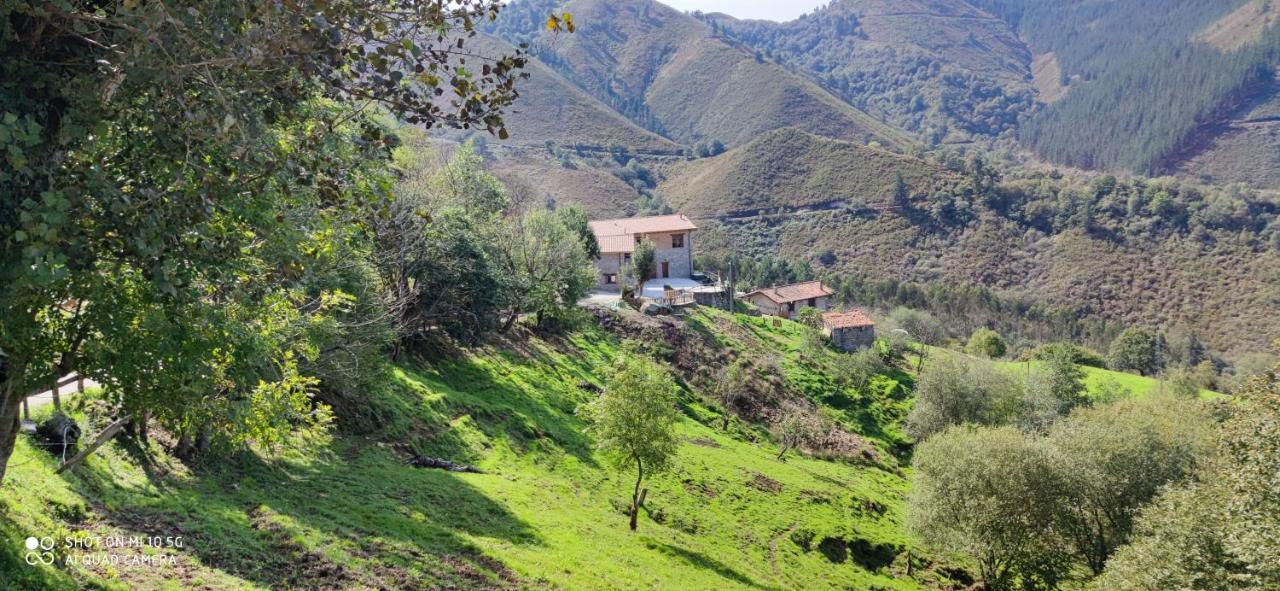 Casas De Aldea Granja Paraíso, Picos de Europa Onís Exterior foto